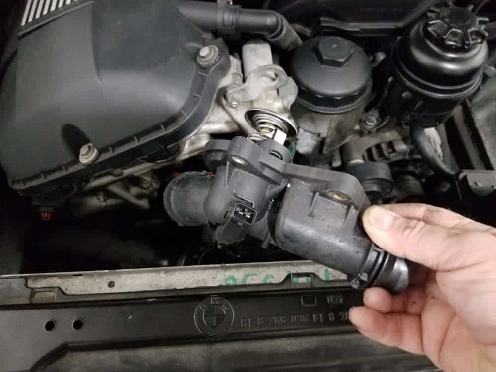 See U1562 in engine